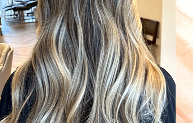 Finished multidimensional blonde highlights catching the light
